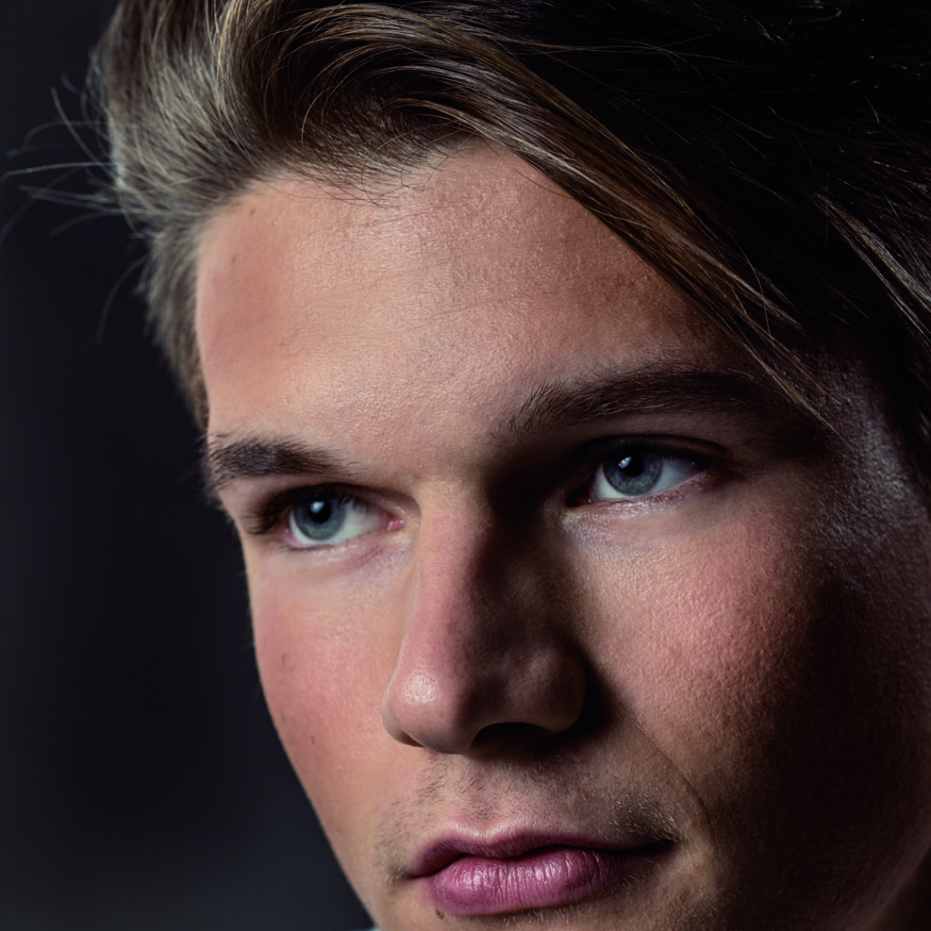 augenbrauenstyling bei männer
