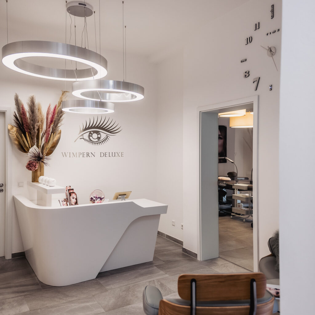 Wimpern und Augenbrauen Studio Bielefeld